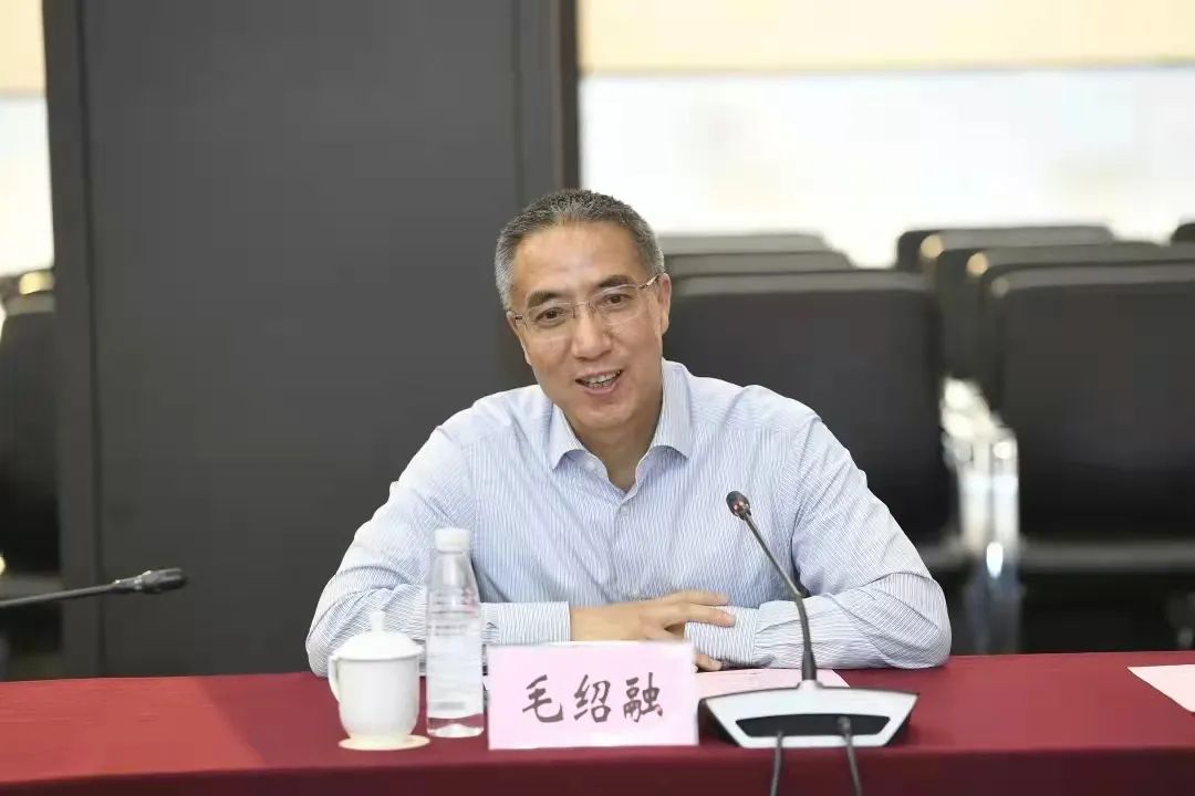 yth2222游艇会官方网站集团与杭报集团签订战略合作协议(图2)